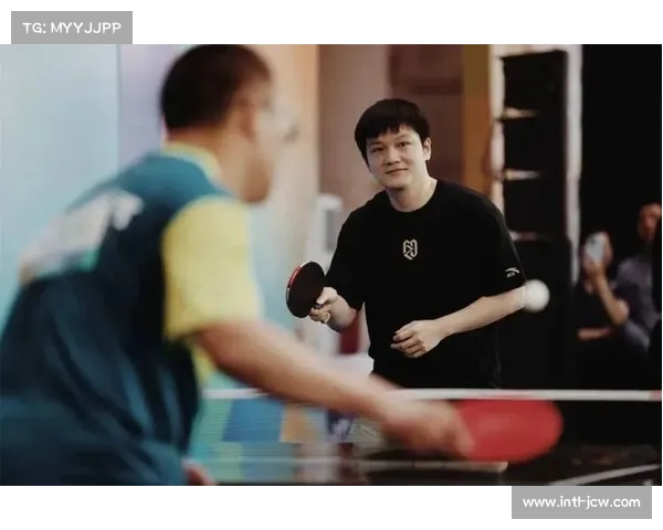 樊振东背后球迷热情支持 见证其精彩表现物超所值 樊振东背后球迷热情支持 见证其精彩表现物超所值