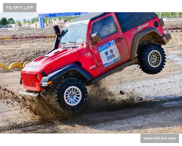 参赛车辆完成安全检验，确保符合赛事要求